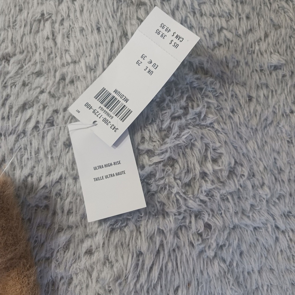 Hollister Fuzzy Faux Fur Mini Skirt NWT Ultra High-Rise‎ Women's M Y2K Revival - Picture 2 of 8